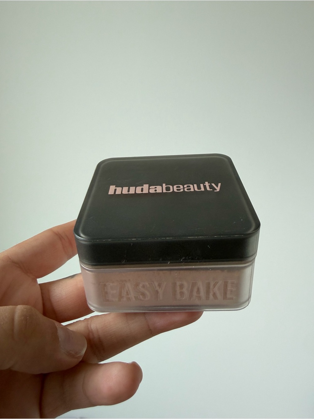 Huda Beauty Easy Bake Loose Powder - Peach Pie